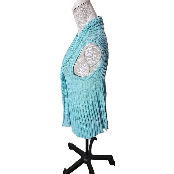 Charlie Paige Cardigan Sweater Light Blue Sleeveless Knit NWT Women's Small - Picture 9 of 9